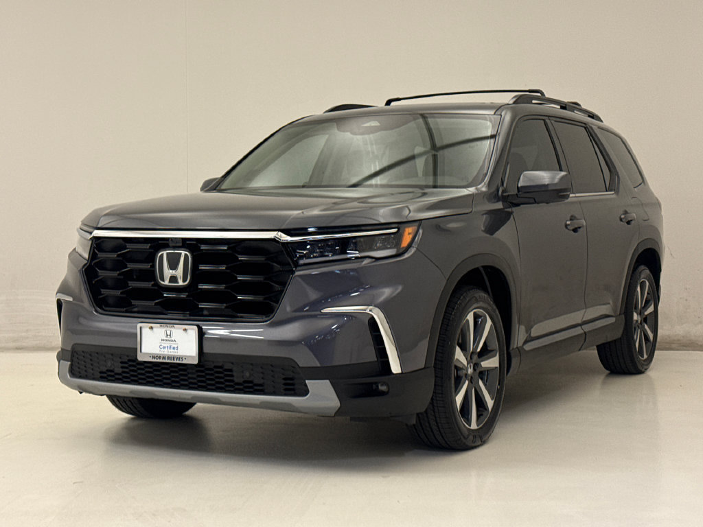 Certified 2025 Honda Pilot Elite image 2