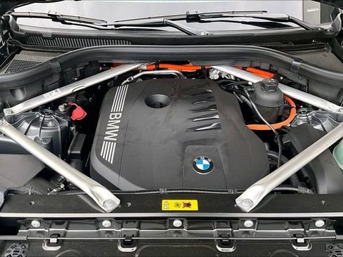 New 2026 BMW X5 xDrive50e AWD/4WD image 11