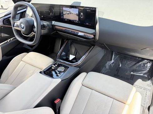 Used 2025 BMW X3 xDrive30i w/ Convenience Package AWD/4WD image 13