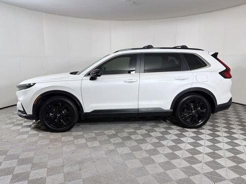 Used 2024 Honda CR-V Sport Touring image 2