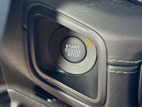 Certified 2024 Jeep Wrangler Rubicon image 24