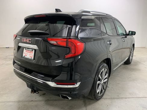 Used 2019 GMC Terrain Denali w/ LPO, 'HIT The Road' Package FWD image 31