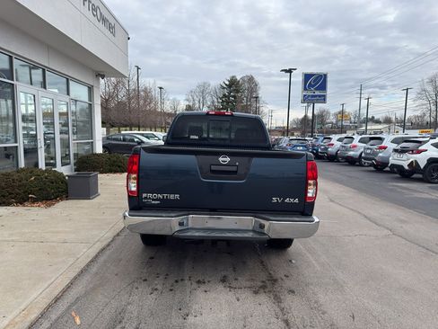 Used 2016 Nissan Frontier SV image 4