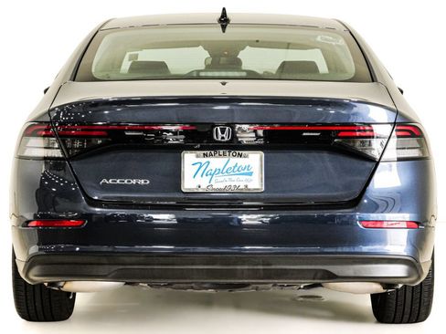 Used 2025 Honda Accord SE image 8