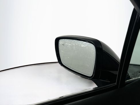 Used 2023 Buick Enclave Essence w/ Experience Buick Package image 16