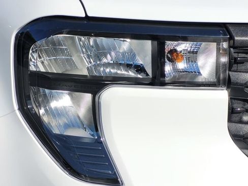 New 2026 Ford Maverick XL AWD/4WD image 10