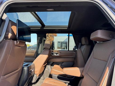 Certified 2024 Chevrolet Tahoe High Country w/ Advanced Technology Package image 10