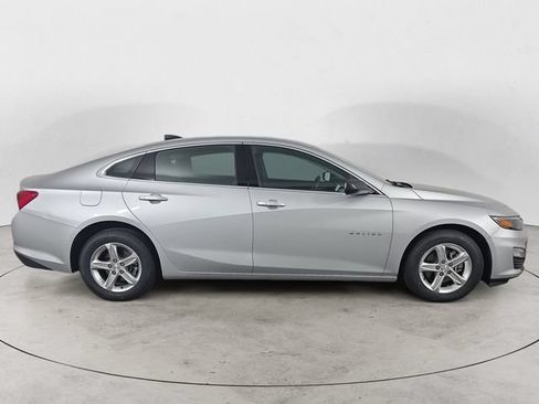 Certified 2021 Chevrolet Malibu LS FWD image 4