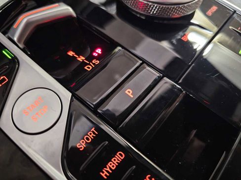 New 2026 BMW X5 xDrive50e w/ M Sport Package image 24