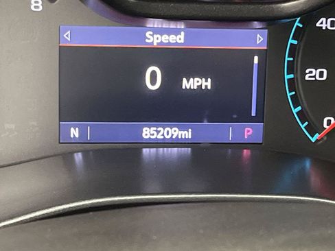 Certified 2019 Chevrolet Colorado ZR2 w/ ZR2 Dusk Special Edition AWD/4WD image 18