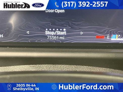 Used 2023 Jeep Wagoneer L Series II AWD/4WD image 15