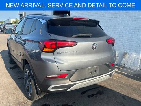 Used 2022 Buick Encore GX Select AWD/4WD image 10