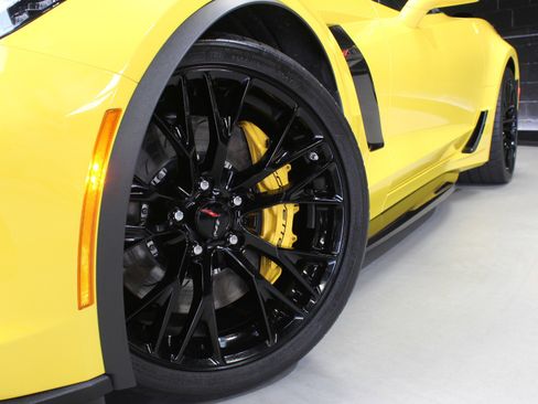 Used 2017 Chevrolet Corvette Z06 image 21