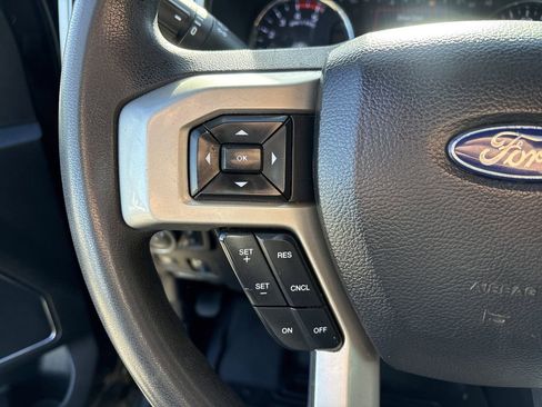 Used 2020 Ford F350 Lariat w/ Lariat Ultimate Package image 12