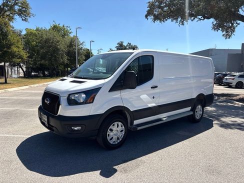 Used 2025 Ford Transit 250 Low Roof w/ Exterior Upgrade Package RWD image 2