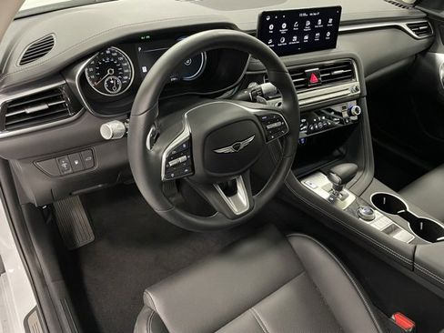 New 2025 Genesis G70 2.5T image 10