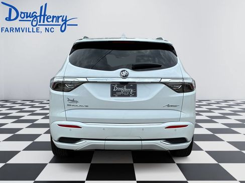 Used 2023 Buick Enclave Avenir w/ Avenir Technology Package FWD image 4