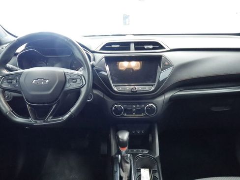 Used 2023 Chevrolet TrailBlazer RS w/ Sun and Liftgate Package AWD/4WD image 23