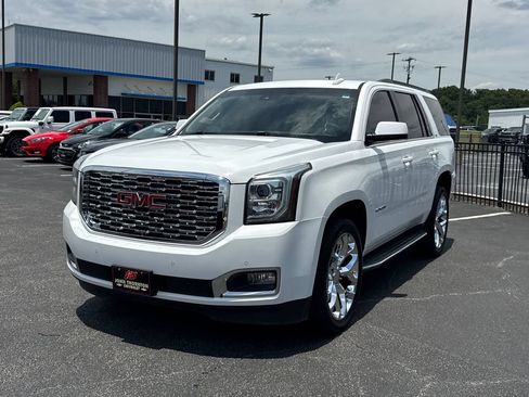 Used 2016 GMC Yukon SLT w/ Open Road Package AWD/4WD image 2