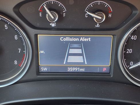 Used 2023 Buick Enclave Essence w/ Experience Buick Package image 17