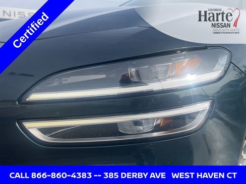 Used 2024 Genesis G70 2.5T image 13