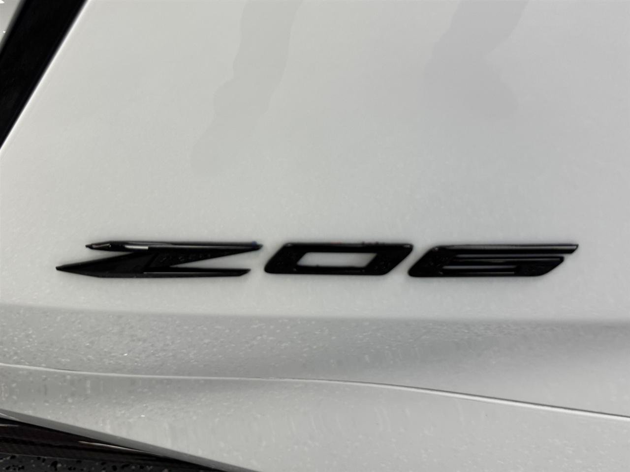 Used 2024 Chevrolet Corvette Z06 w/ Z07 Performance Package RWD image 29