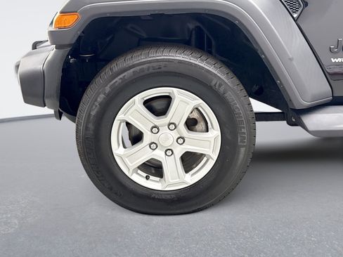 Used 2021 Jeep Wrangler Unlimited Sport image 22