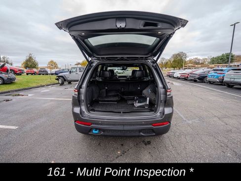 Used 2022 Jeep Grand Cherokee Trailhawk image 12