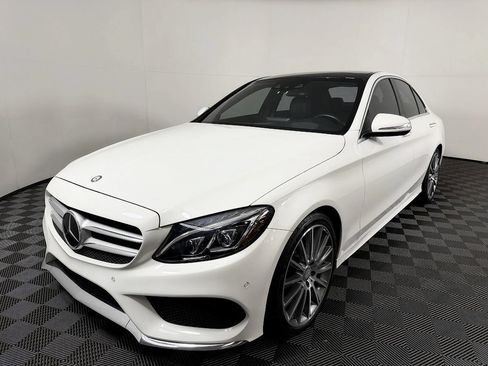 Used 2015 Mercedes-Benz C 300 Sedan image 2