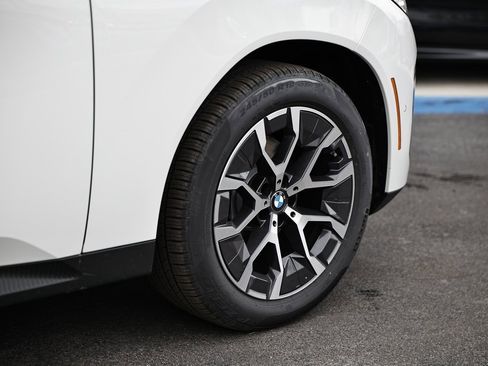 New 2026 BMW X3 xDrive30 w/ Premium Package image 5