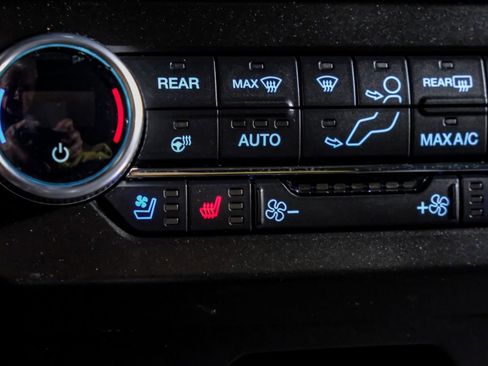 Used 2021 Ford Expedition XLT RWD image 26
