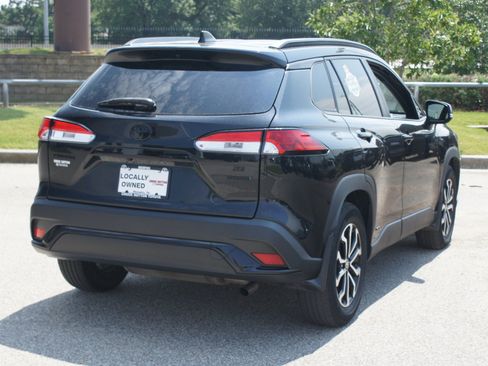Used 2023 Toyota Corolla Cross AWD Hybrid image 18