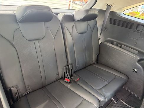 Used 2023 Kia Sorento SX AWD/4WD image 30