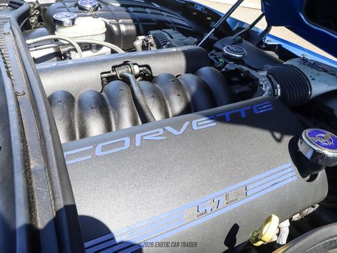 Used 1998 Chevrolet Corvette Coupe w/ Roof Pkg RWD image 30