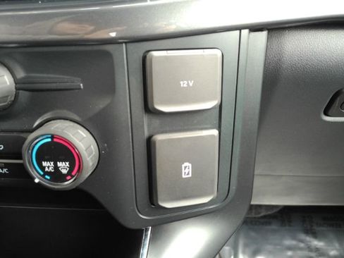 Used 2025 Ford F150 STX image 41