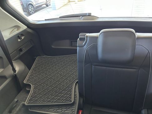 Used 2022 Volkswagen Tiguan SE FWD image 20