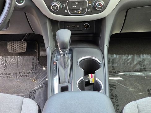 Used 2023 Chevrolet Equinox LT image 28