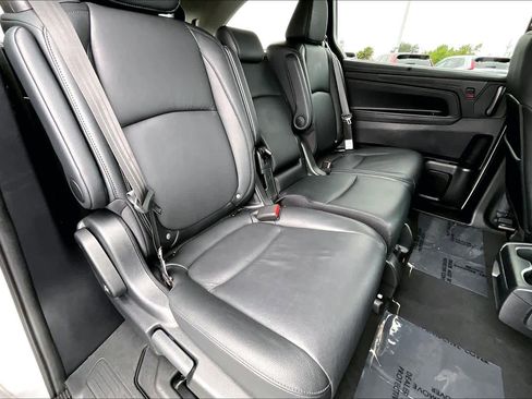 Used 2025 Honda Odyssey EX-L image 19