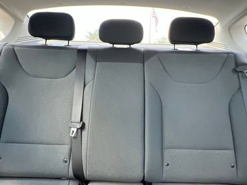 Used 2025 Kia K4 FWD image 27