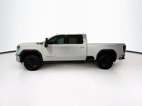 Used 2024 GMC Sierra 3500 AT4 w/ AT4 Premium Plus Package AWD/4WD image 4
