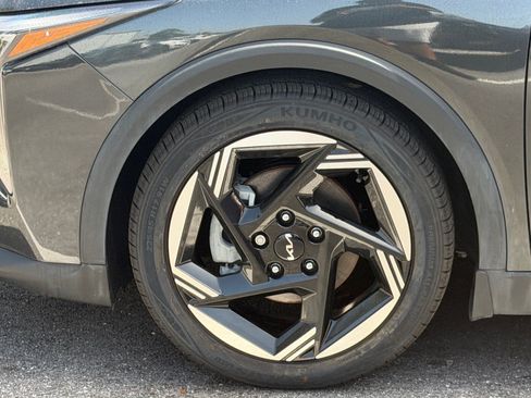 Certified 2025 Kia K4 EX FWD image 11