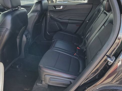 Certified 2024 Ford Escape ST-Line AWD/4WD image 8