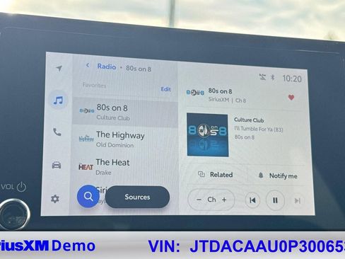 Used 2023 Toyota Prius LE image 33