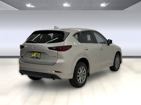 Used 2025 MAZDA CX-5 AWD 2.5 S w/ Preferred Package image 7