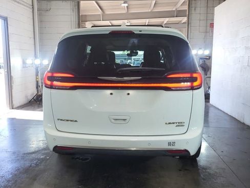 Used 2021 Chrysler Pacifica Limited w/ Premium & Safety Sphere Group AWD/4WD image 7
