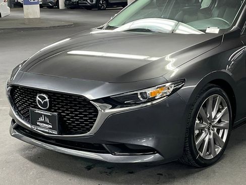 Used 2020 MAZDA MAZDA3 Sedan w/ Preferred Package image 38