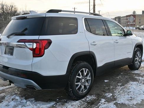 Used 2021 GMC Acadia SLT w/ Technology Package image 4