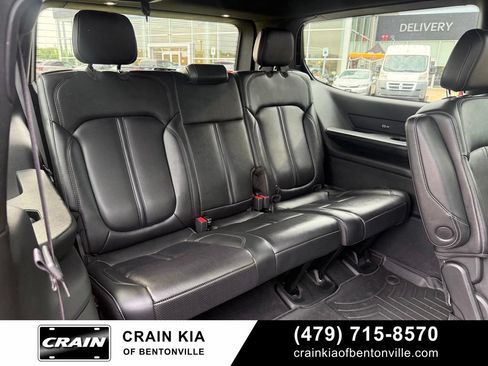 Used 2022 Jeep Wagoneer Series III w/ Premium Group I AWD/4WD image 27