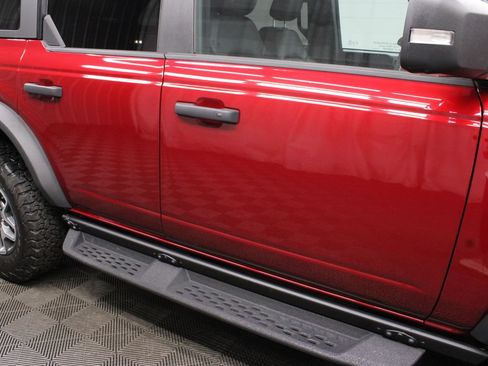 Used 2025 Ford Bronco Badlands AWD/4WD image 41