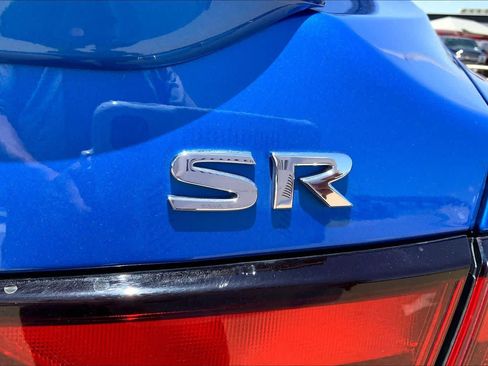Used 2023 Nissan Sentra SR w/ SR Premium Package FWD image 9